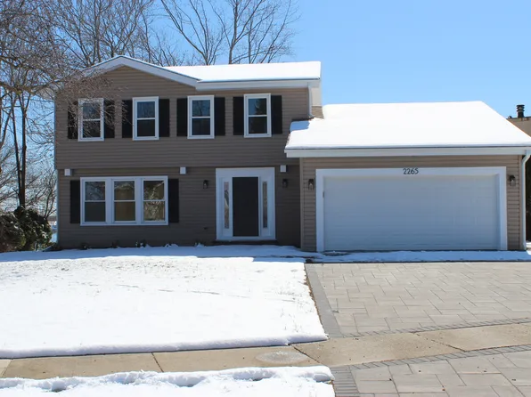 2265 Federal Pkwy, Lindenhurst, IL 60046