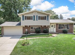 4340 Berrywick Ter, Saint Louis, MO