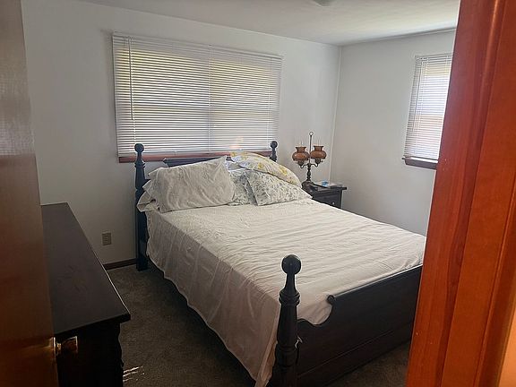 3rd image of 22544 S Deal Ave