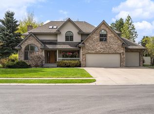 201 River View Dr, Kalispell, MT 59901