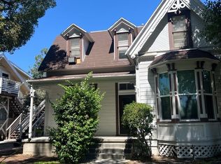 225 E E St APT A, Ontario, CA 91764