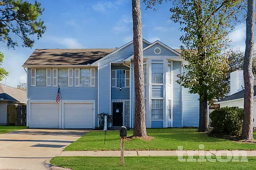 8522 Lake Crystal Dr Photo 1