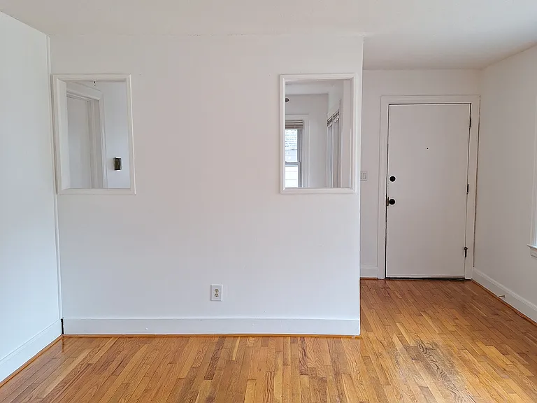 450 Highland Ave NW — Photo 10