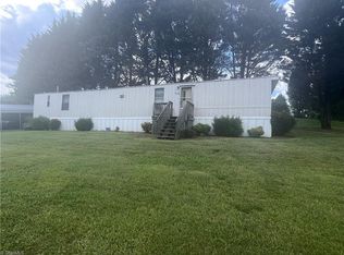 559 Dehart Community Center Rd, Hays, NC 28635