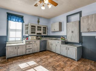 213 W Main St, Koeltztown, MO 65085