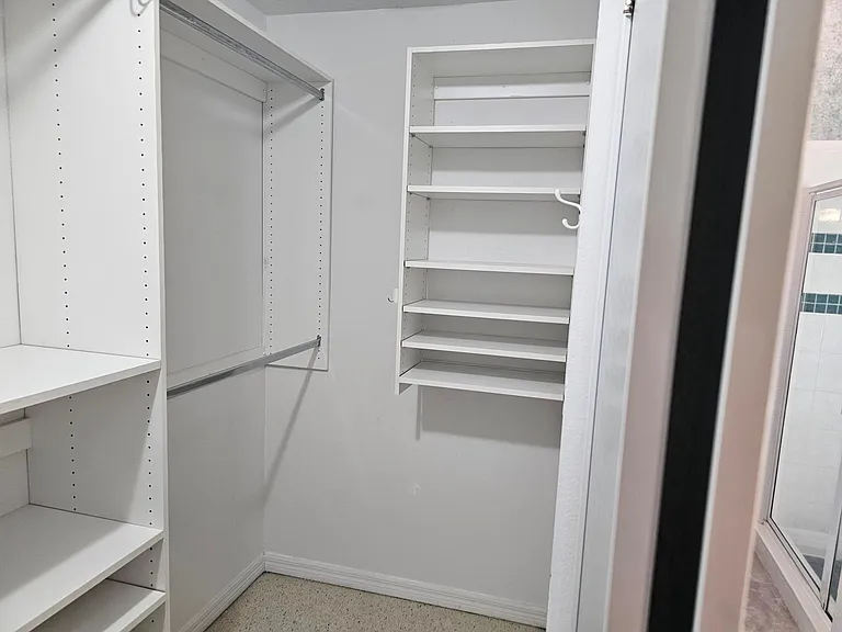 5 Villa Lago Ln — Photo 27