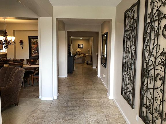 3rd image of 3020 S Thomas St