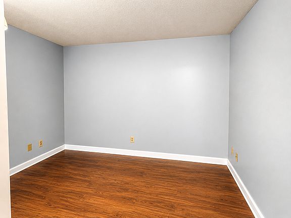3rd image of 70 Southbridge St Unit 503
