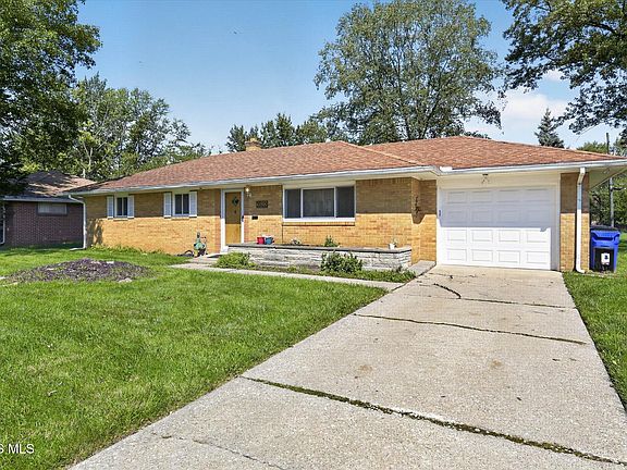 3rd image of 3522 Victory Ave