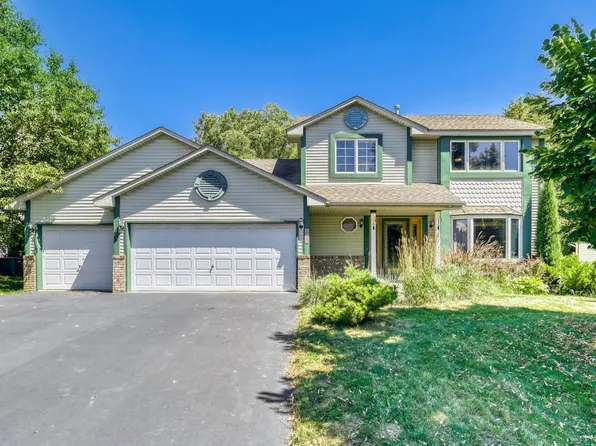 2477 Windsor Ln, Woodbury, MN 55125