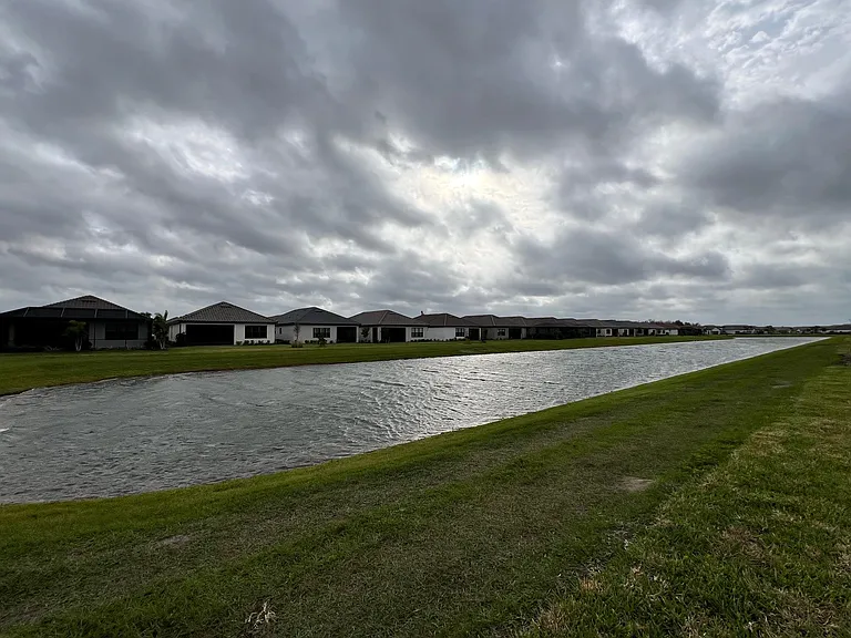 4583 Crestpoint Way — Photo 31