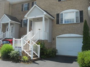 296 Emerald Dr, Harrisonburg, VA