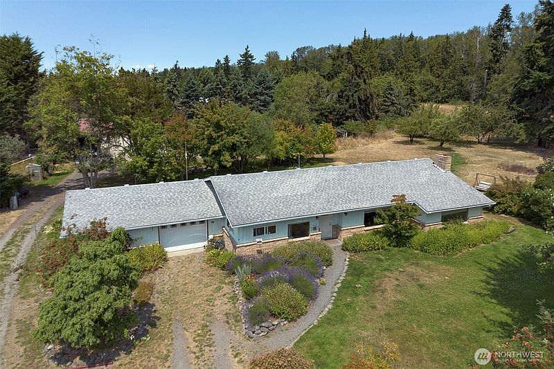 2nd image of 193 Fergy Lane