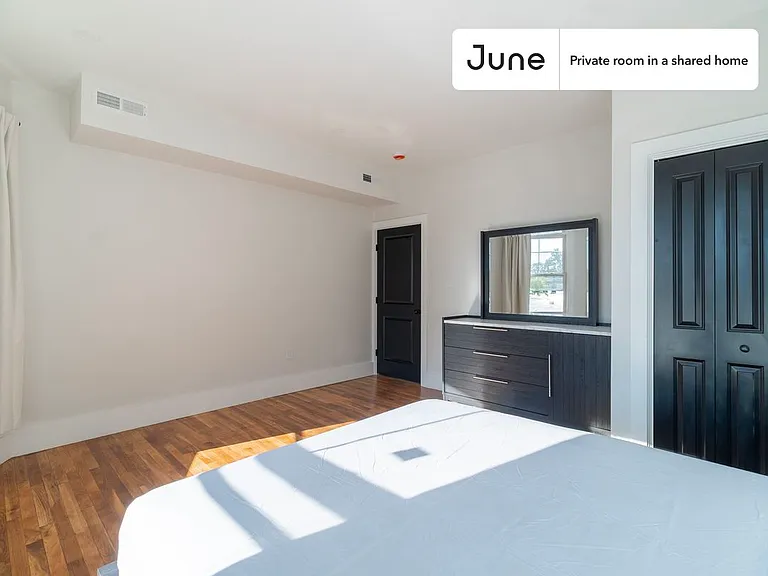 8 Walnut Park #A — Photo 3
