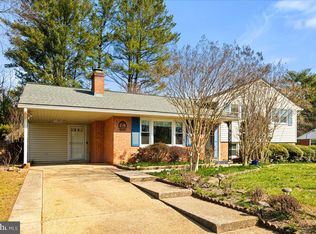 8016 Gosport Ln, Springfield, VA 22151
