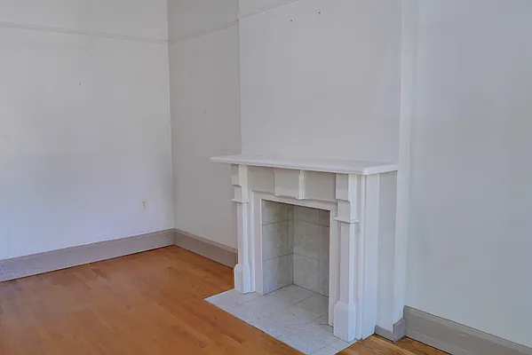 Rented by Avenue Sotheby's International Realty | media 9