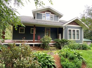 35 Muddy Dog Run, Westford, VT 05494