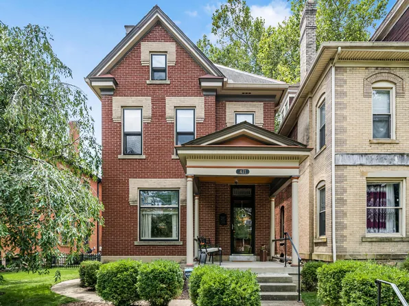471 Vermont Pl, Columbus, OH 43201