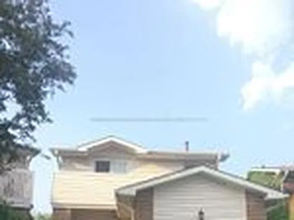 98 Carolbreen Sq, Toronto, ON M1V 1H5