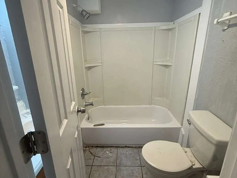 10 Upper Depew Ave #A — Photo 5