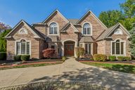 Stone Ct-S0411-004.jpg