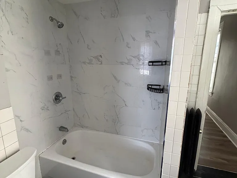 488 Norwood St #A — Photo 5