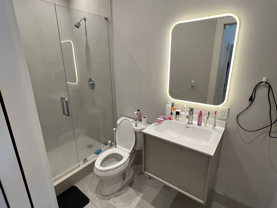 2nd image of 267 Newbury St APT 3