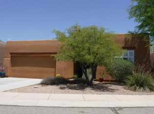 6486 N Sun Bluff Dr, Tucson, AZ 85704