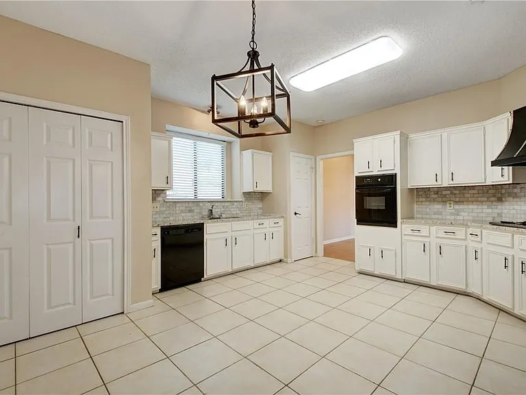 1713 Woodwind Ln — Photo 6