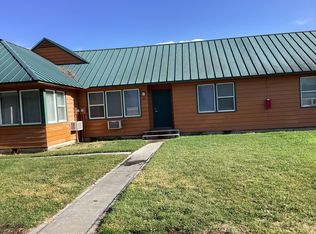 280 NW 12th St #B, Hermiston, OR 97838