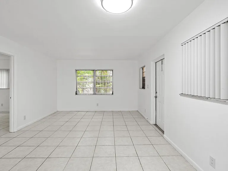 Palomar — Photo 20