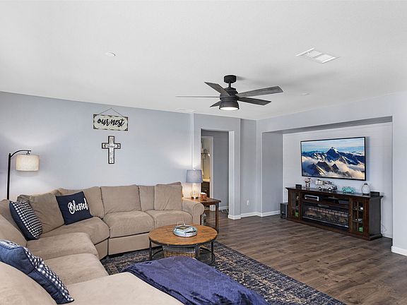 4th image of 411 Suncup Cir