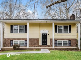 1704 Village Pl, Winston Salem, NC 27127