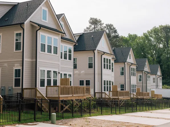 5061 Lundy Dr #101, Raleigh, NC 27606