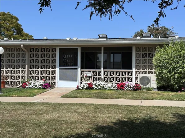 1271 Kenwood Rd APT 163D, Seal Beach, CA 90740