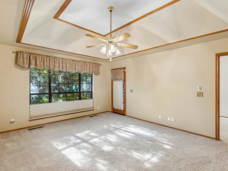 1820 Chelsea Dr — Photo 23