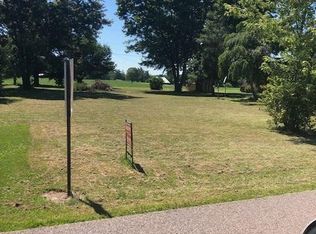 Le Grande Blvd, Gallipolis, OH 45631