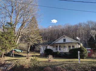 659 Chestnut Grove Rd, Spruce Pine, NC 28777