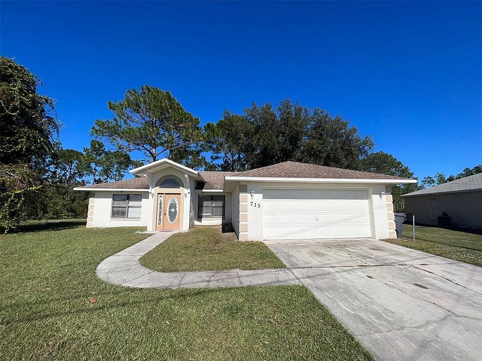 1st image of 733 Pelican Ct
