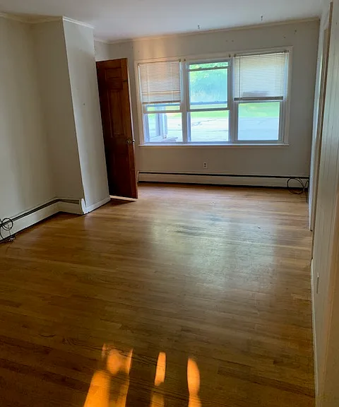 120 Delaware Ave #4 — Photo 3