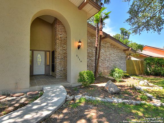 3rd image of 5119 Cerro Vista St
