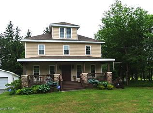 745 Kuhenbeaker Rd, Long Pond, PA 18334