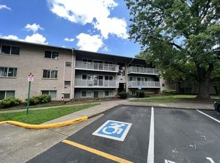802 Brook Hill Rd APT 632, Richmond, VA 23227