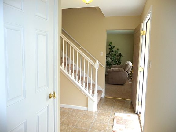 3rd image of 9404 S Southwood Ct