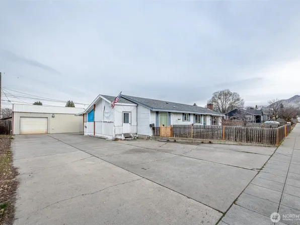 315 Fuller Street, Wenatchee, WA 98801