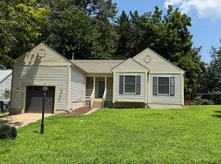 6 Ridgewood Dr, Stafford, VA 22556