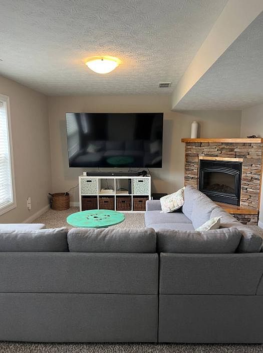 85" TV that comes preprogrammed with Netflix, HBO MAX, and Disney+!