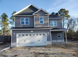 527 Tip Top Ave, Fayetteville, NC 28306