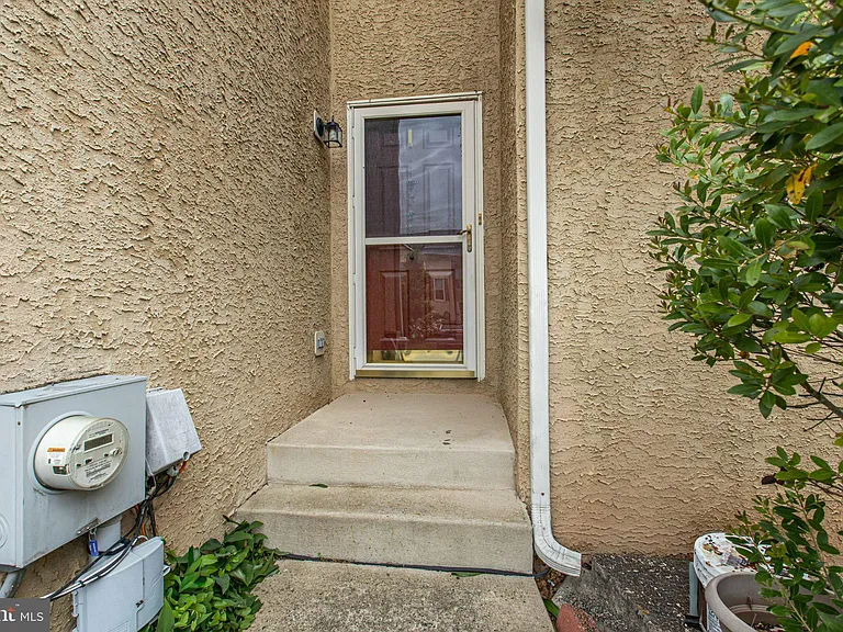 80 Chadwick Cir — Photo 7
