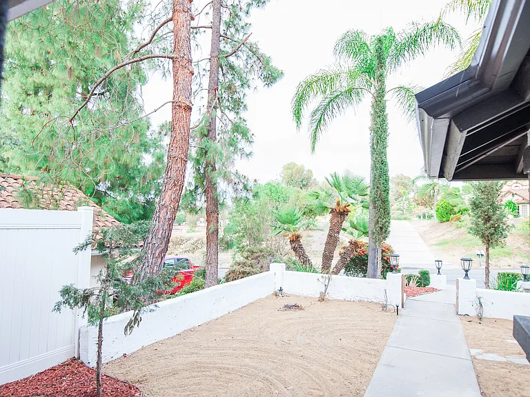 30966 Riverton Ln — Photo 3
